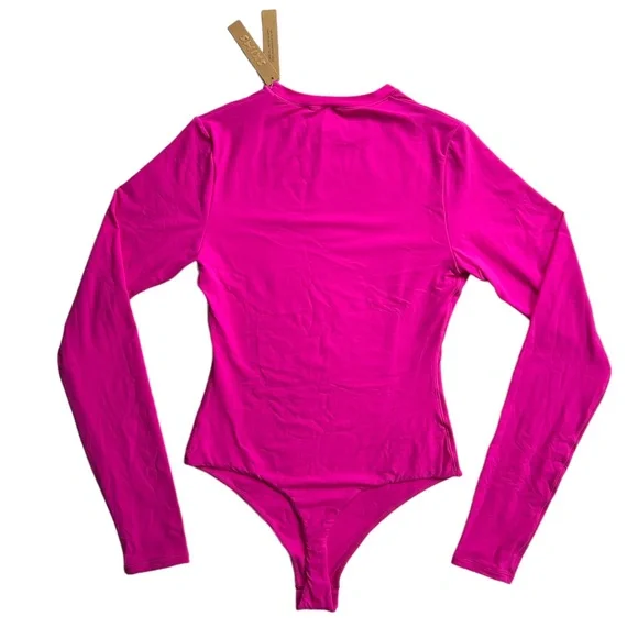 NWT SKIMS Fits Everybody Long Sleeve Crew Neck Bodysuit in Fuchsia Size XS - Picture 3 of 6